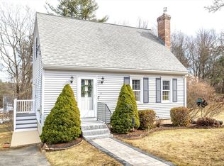 58 Bear Hill Rd, Gardner, MA 01440