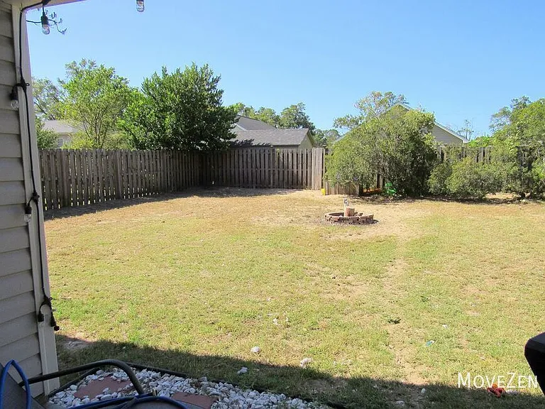 2034 Monroe St — Photo 2