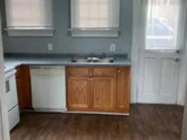 Marian Point, 416 W Poplar St #D4, Griffin, GA 30224