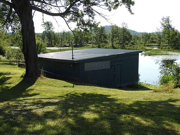 4th image of 107 Raquette River Dr
