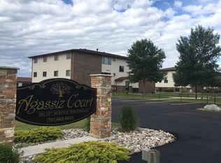 501 12th Ave SE APT 303A, Devils Lake, ND 58301