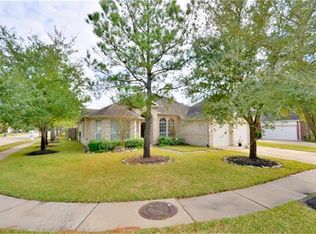 10334 Sablebrook Ln, Houston, TX 77095