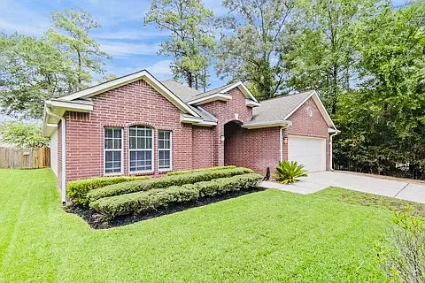 4 bed, 1915 sqft, $2,600 — Photo 3