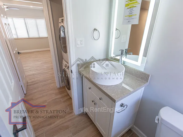 351 E Thomas Rd #D305 — Photo 17
