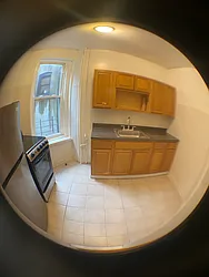 Rented by Gur Altberg, LREB