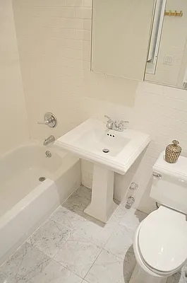 Rented by Link Real Estate NYC | media 10