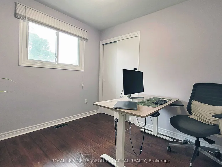 16 Mayfair Ct — Photo 15