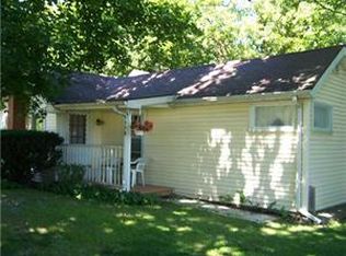 772 Quaker Rd, East Aurora, NY 14052