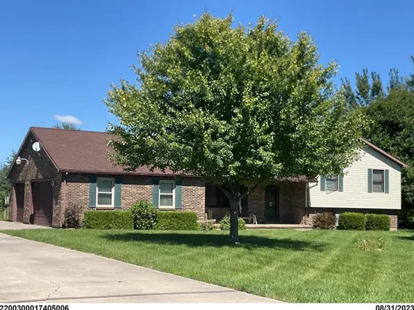 3240 Willow Rd, Springfield, OH 45502