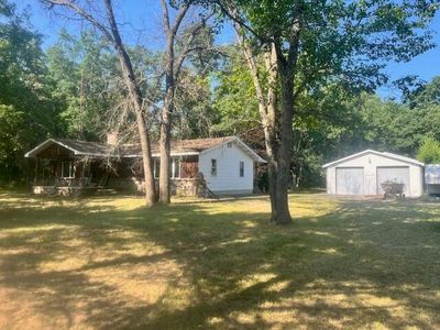 68 N Horseshoe Bend Rd, Manistee, MI, 49660