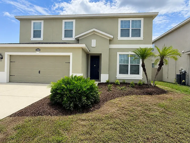 12208 Morgans Bluff Pl — Photo 1