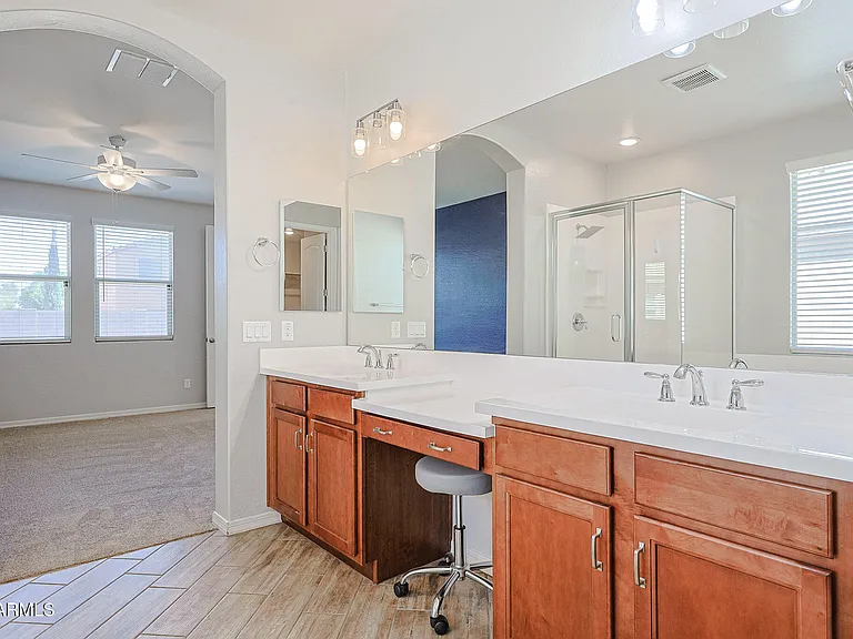 15269 W Pierce St — Photo 23