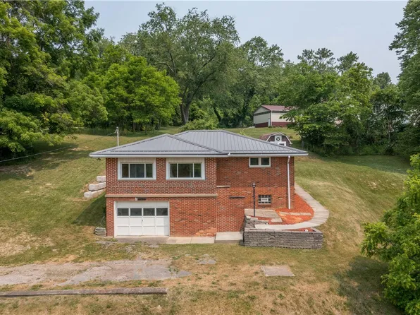 6 Grant Aly, Mc Donald, PA 15057