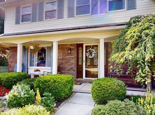33311 Marion Ct, Chesterfield, MI