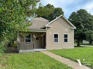 1201 W Florida St, Springfield, MO 65803