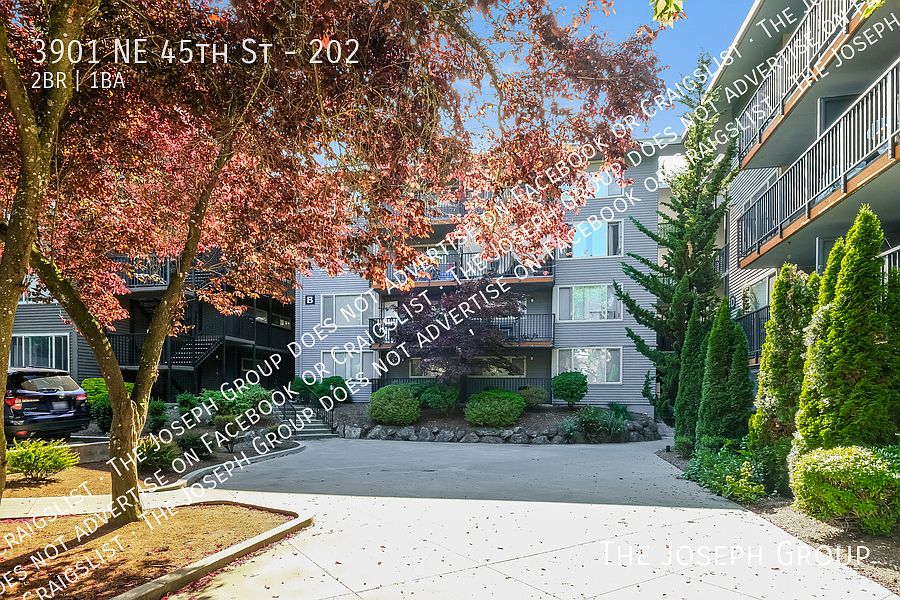 1st image of 3901 NE 45th St #202