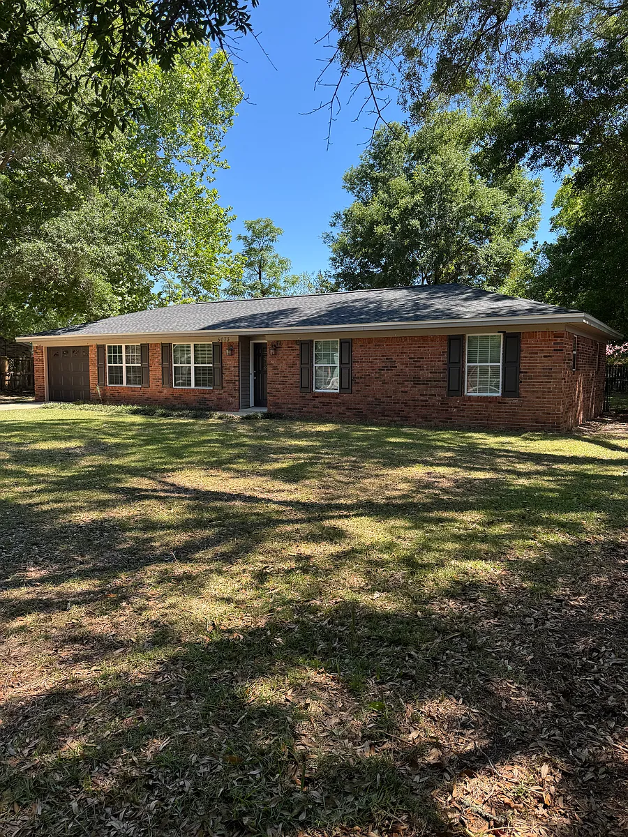 Building Photo - 5073 Matthew Rd