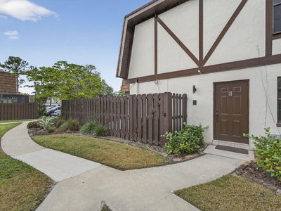 102 Weybridge Circle #B, Royal Palm Beach, FL, 33411