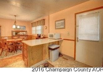 Open floor plan, all large rooms