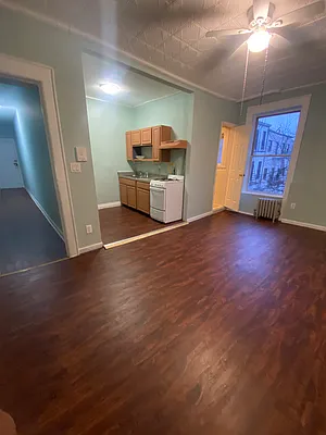 Rented by Fave Realty Inc | media 17