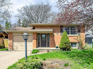 66 Blackacres Blvd, London, ON N6G2G6