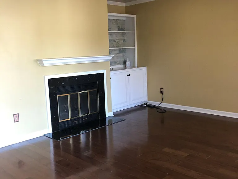 1001 Clifton Ln — Photo 11