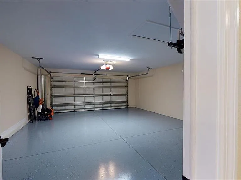 4851 Kennett St — Photo 53