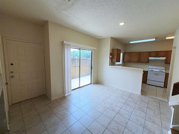 4th image of 7900 Bissonnet St APT D1