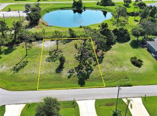 15 Clubhouse Pl #1160, Rotonda West, FL 33947