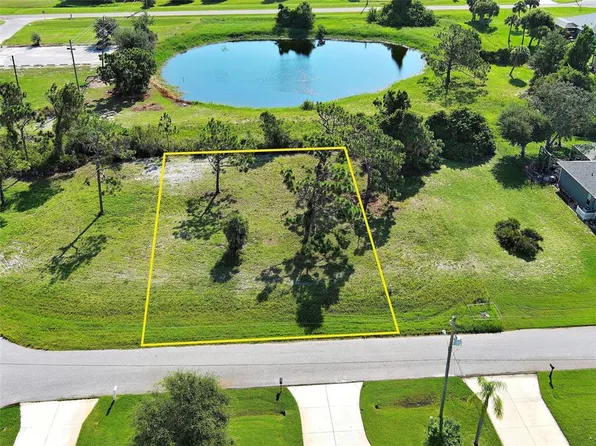 15 Clubhouse Pl #1160, Rotonda West, FL 33947