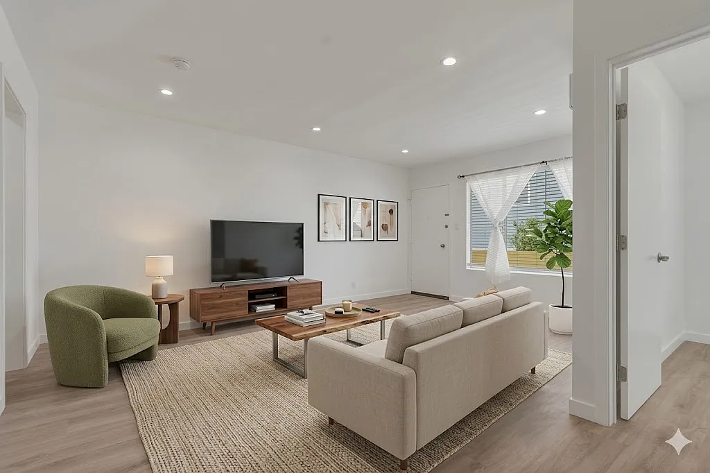Building Photo - 1827 N Van Ness Ave #6