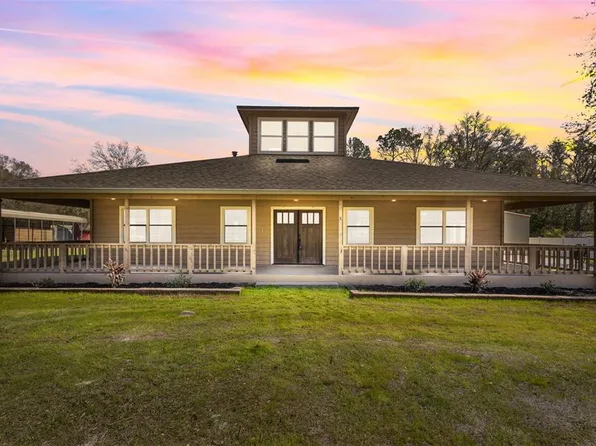 27019 Golden Meadow Dr, Wesley Chapel, FL 33544