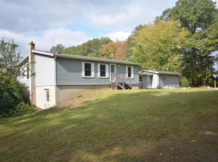 15020 Kane Rd, Plainwell, MI 49080