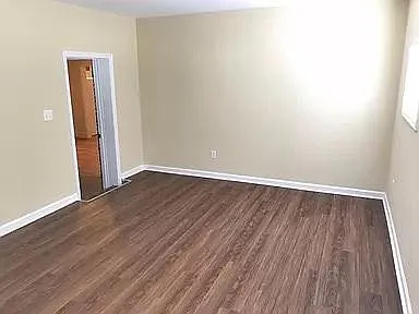 513 Tyler St — Photo 54