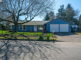 21130 SE Salmon St, Gresham, OR 97030