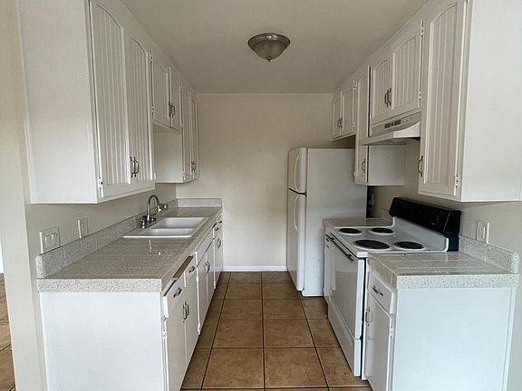 2nd image of 510 Davidson St APT 9