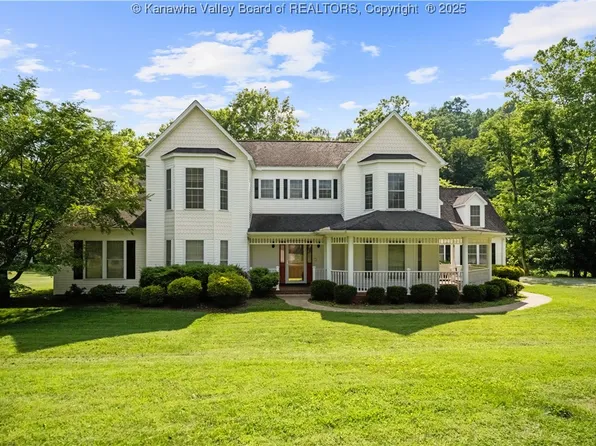 1447 Blue Lick Rd, Winfield, WV 25213