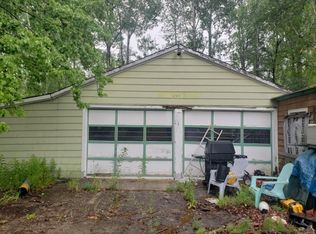 428 N Sage Lake Rd, Hale, MI 48739