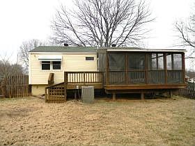 2nd image of 13718 Lynhurst Dr