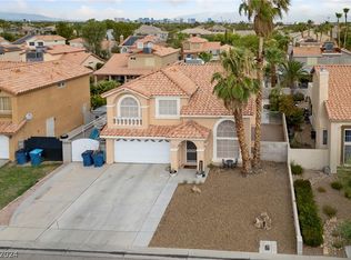 1564 Silver Falls Ave, Las Vegas, NV 89123