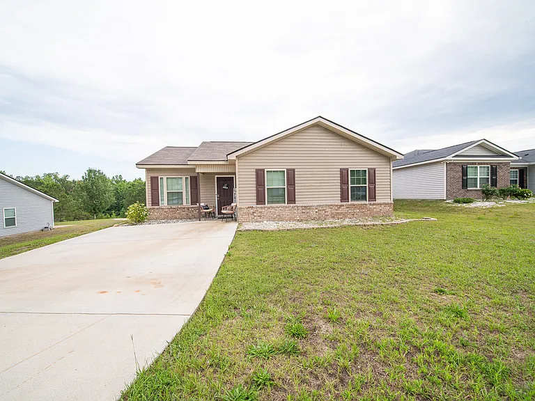 5788 Sandy View Dr — Photo 2