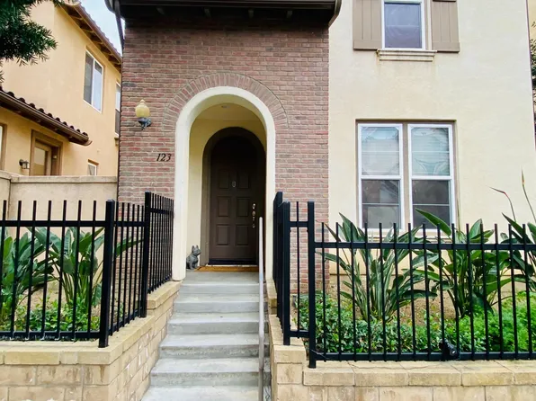 123 Tall Oak, Irvine, CA 92603