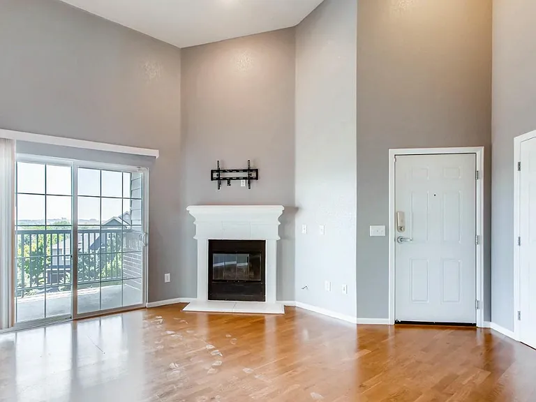 3865 S Dayton St #303 — Photo 3