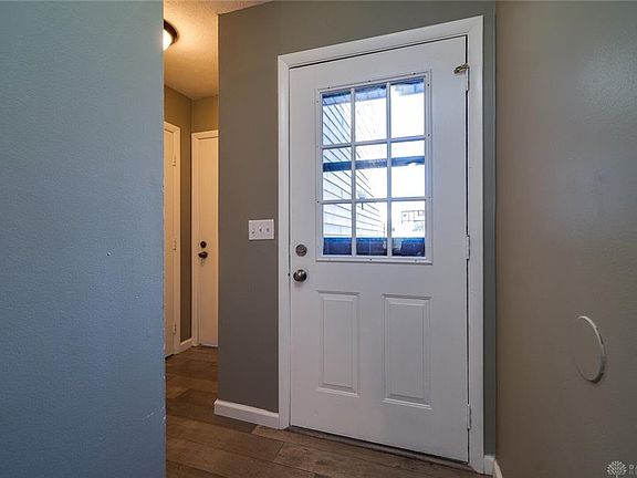 3rd image of 41 Highpoint Dr