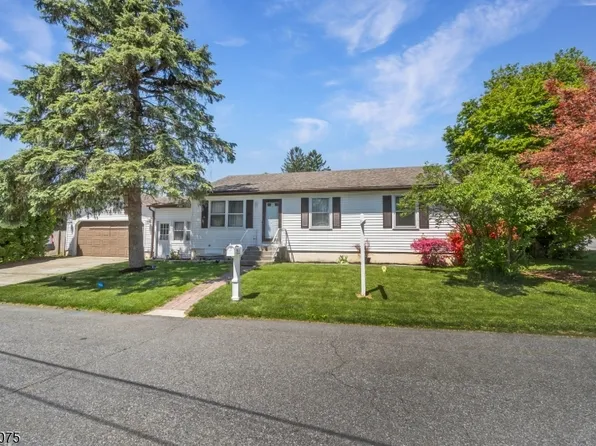355 Kent St, Phillipsburg Town, NJ 08865