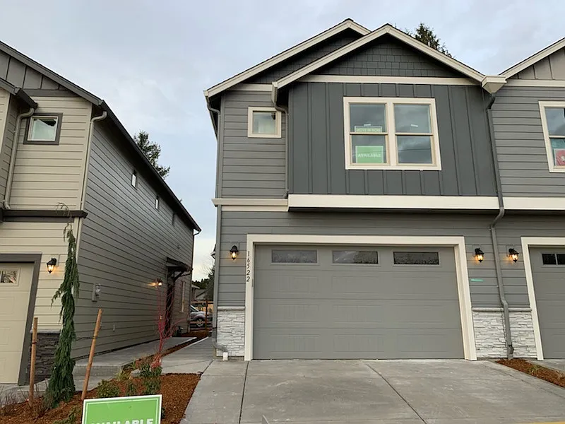 16522 SE 39th St photo 1