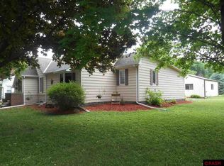 103 Thompson St N, Delavan, MN 56023