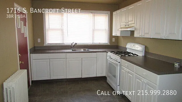 1716 S Bancroft St — Photo 3
