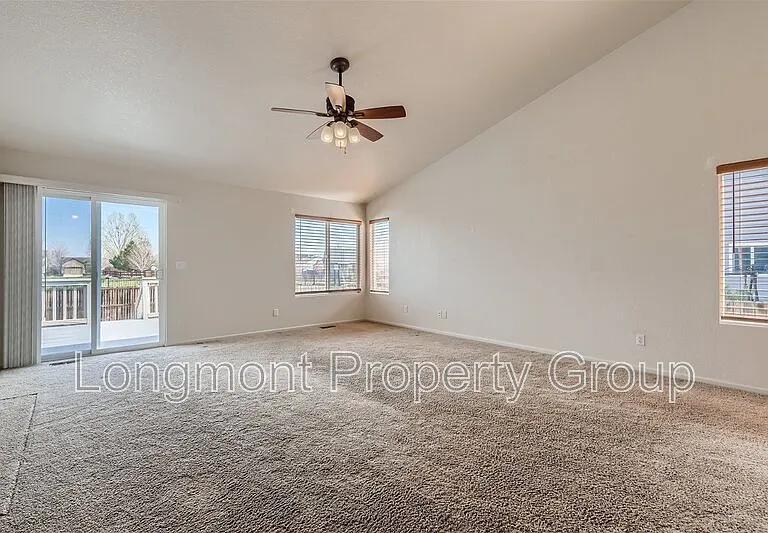 5735 Prairie Cir — Photo 4