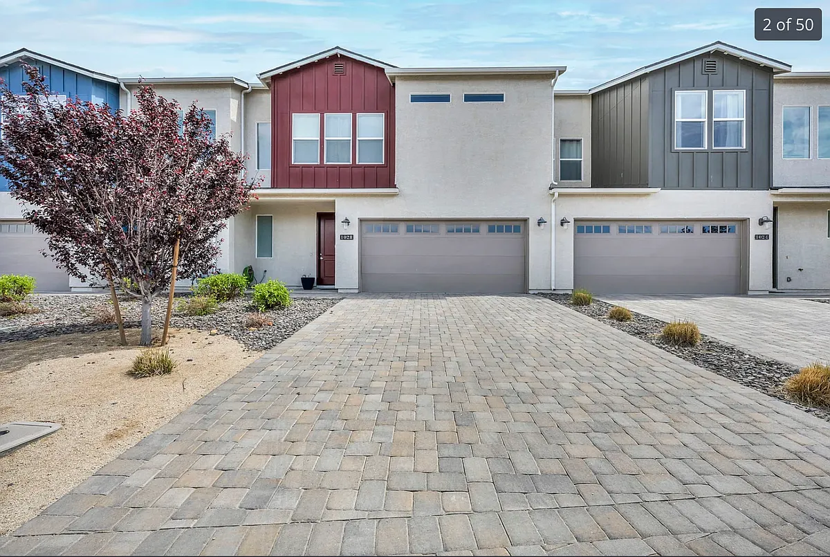 Building Photo - 1028 Big Rock Loop